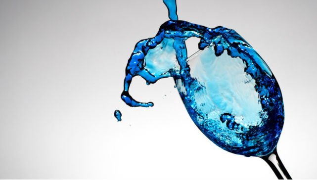 Gik el primer vino azul